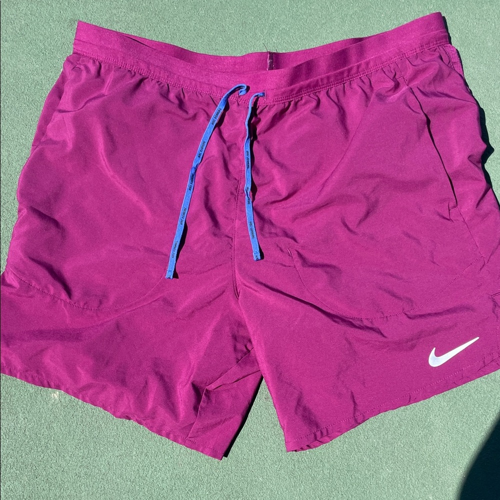 Nike flex stride 5” shorts